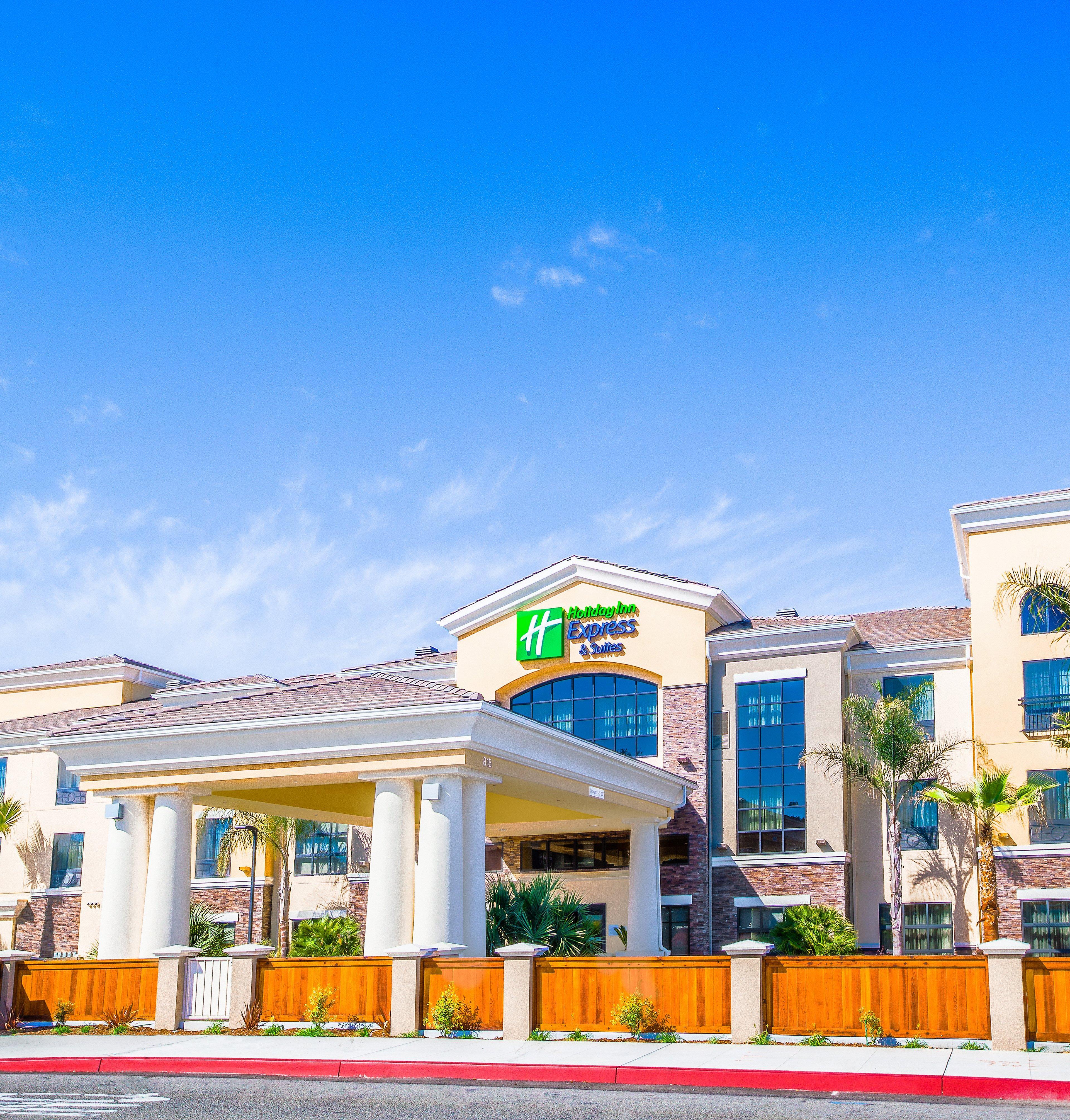 Holiday Inn Express & Suites Eureka By Ihg Esterno foto