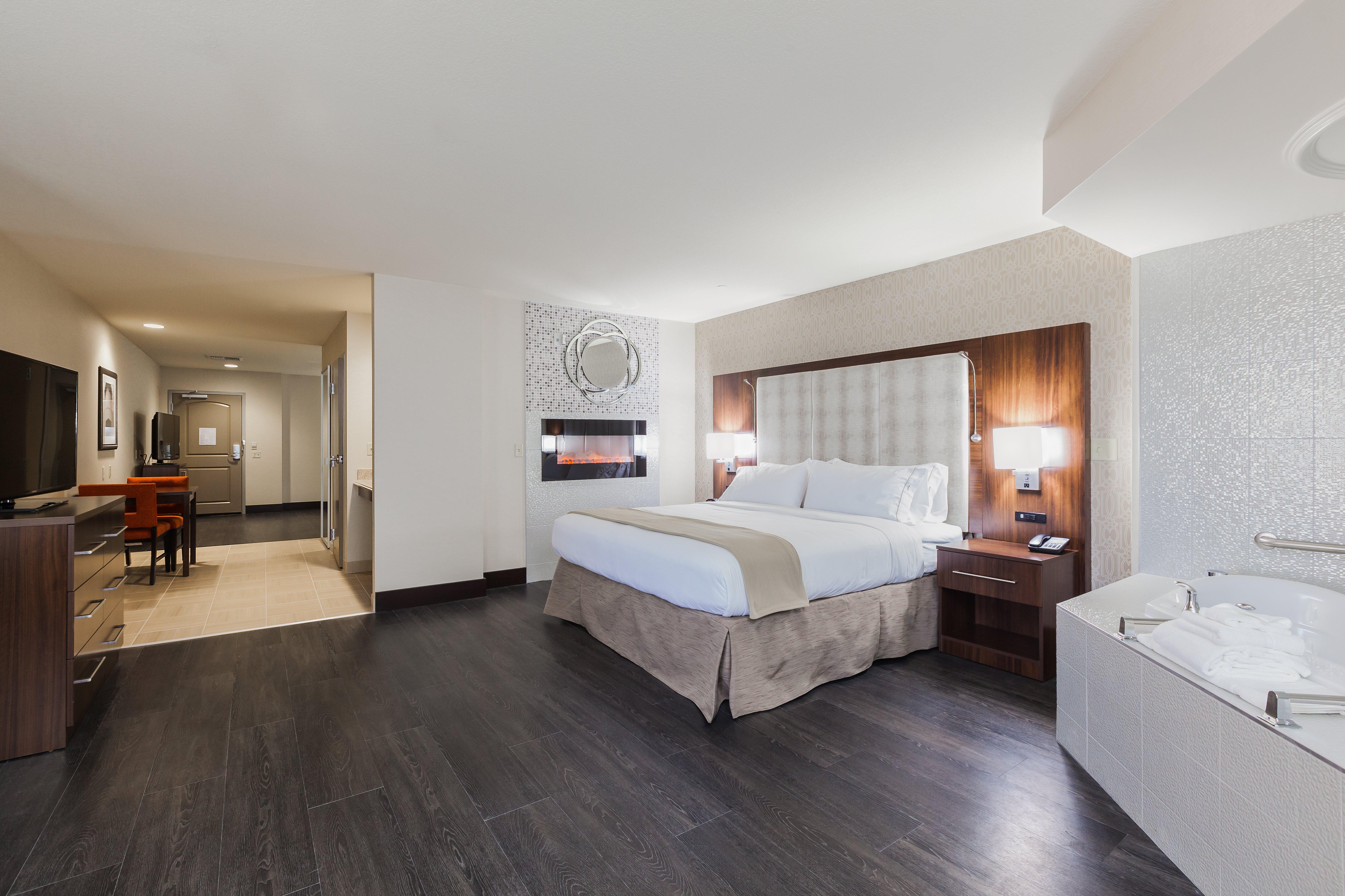 Holiday Inn Express & Suites Eureka By Ihg Esterno foto
